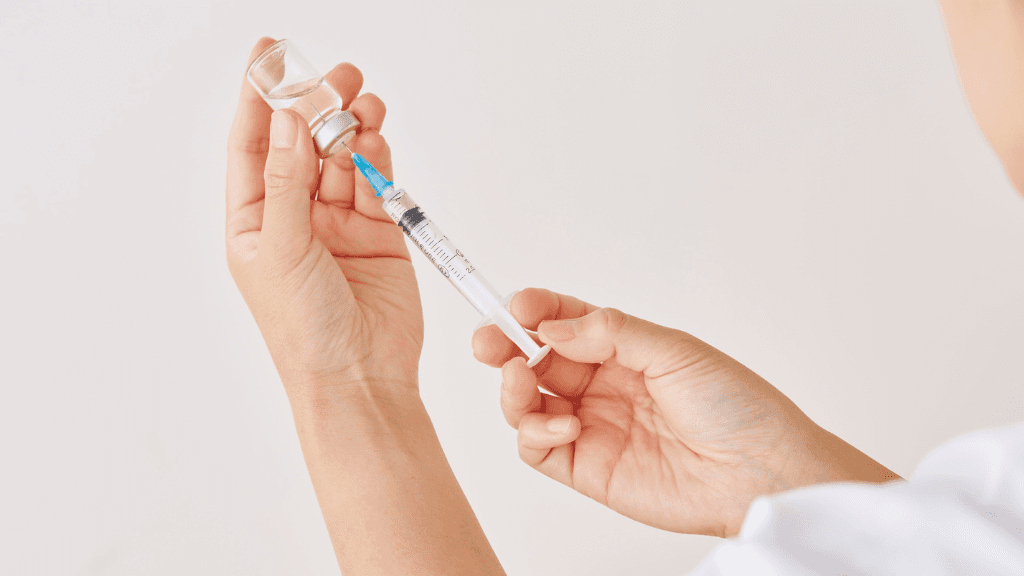 Vacinação contra a Influenza para grupos prioritários segue em todas as UBSs de Tubarão - Prefeitura de Tubarão