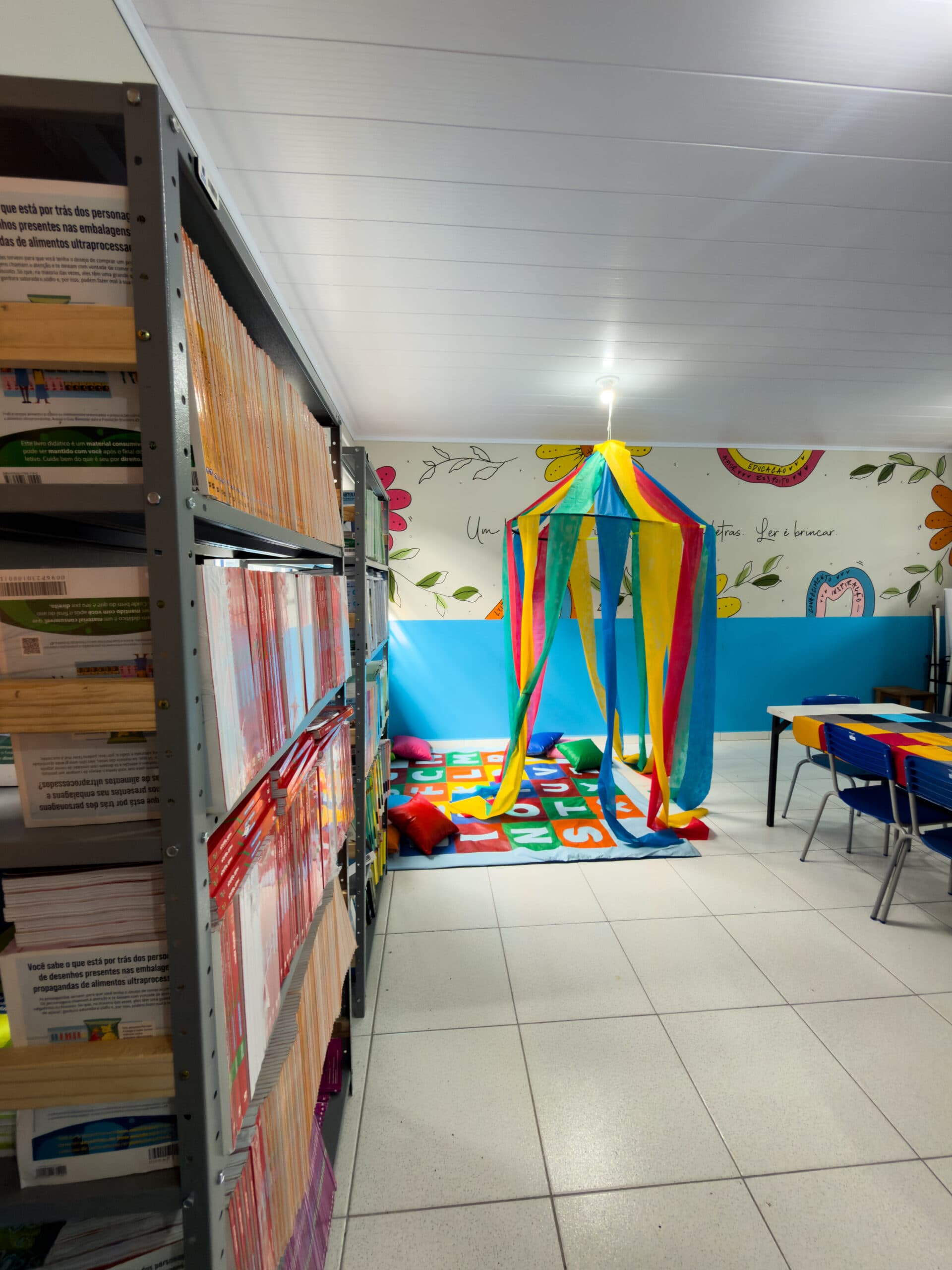Escola Municipal Manoel Rufino Francisco inaugura biblioteca - Prefeitura de Tubarão