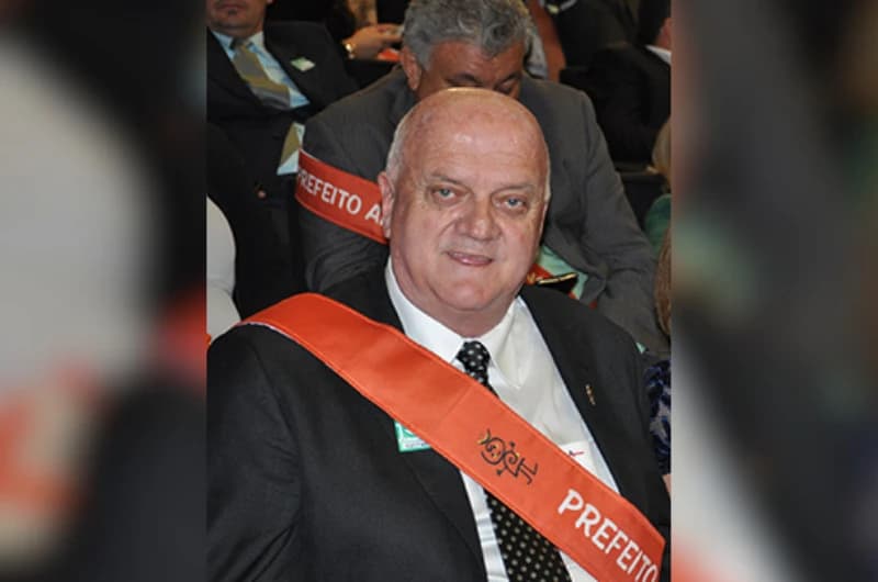 Ex-prefeito de Tubarão Olavio Falchetti volta à UTI após piora no estado de saúde