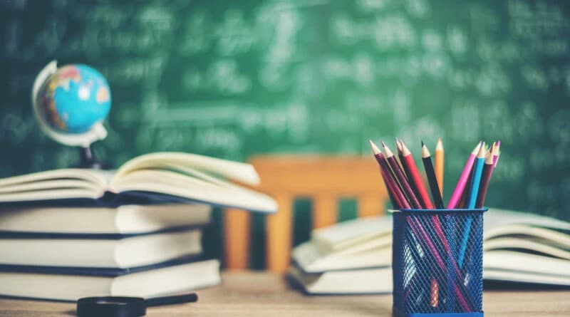 Chamada para professores e profissionais de educação ocorre nesta terça em Tubarão