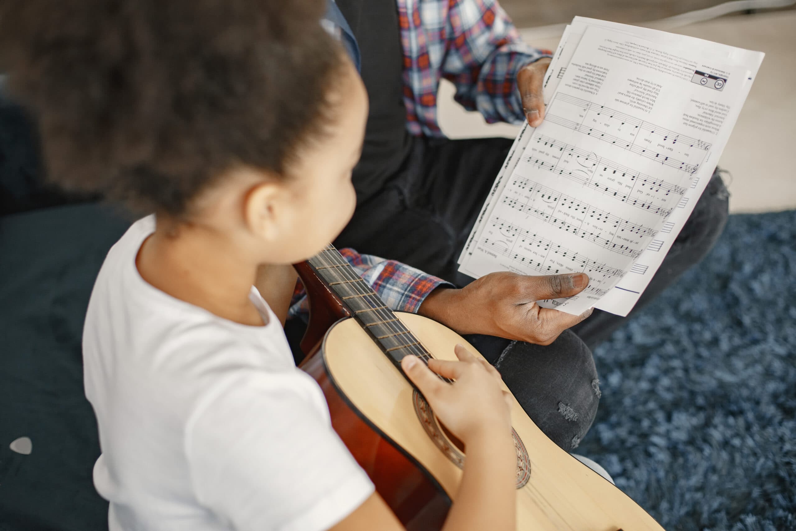Educação lança edital de Chamamento Público para implantação de oficinas musicais nas escolas - Prefeitura de Tubarão