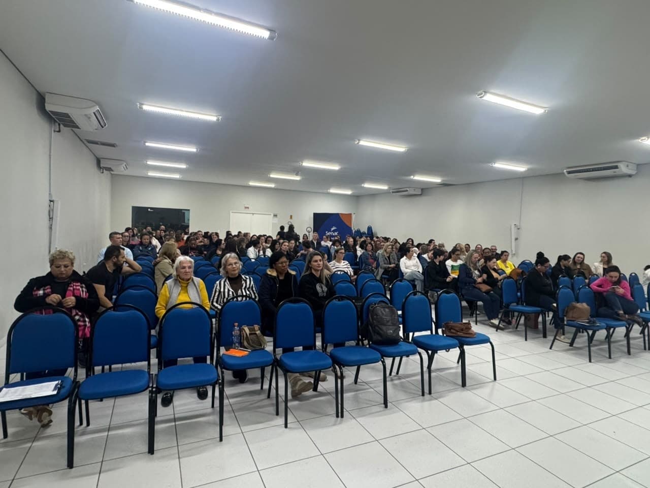 Tubarão capacita profissionais para programa de entrega legal de recém-nascidos para adoção