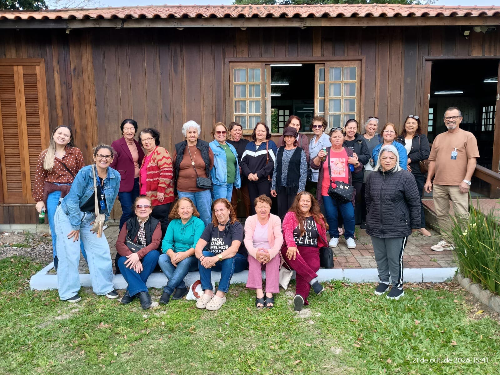 Grupo do CRAS Humaitá participa de atividade de educação ambiental no Parque Diamante - Prefeitura de Tubarão